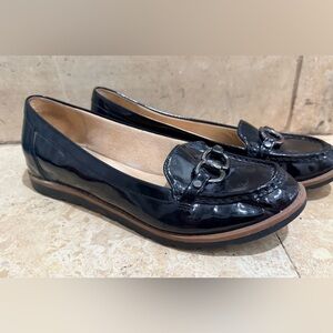 Naturalizer Glossy Black Flats - 9W